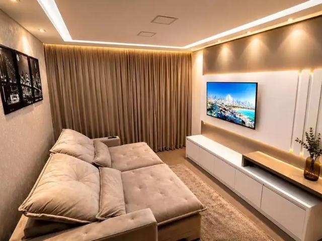 Casa / Sobrado para Locação em Balneário Camboriú/SC Centro 3 Quartos