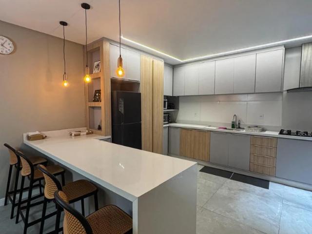 Casa / Sobrado para Locação em Balneário Camboriú/SC Centro