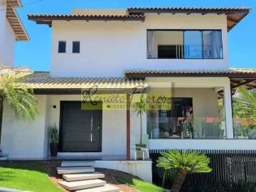 Casa / Sobrado para Locação em Balneário Camboriú/SC Ariribá 4 Quartos
