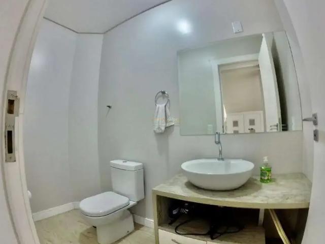 Casa / Sobrado para Locação em Balneário Camboriú/SC Barra Sul 3 Quartos