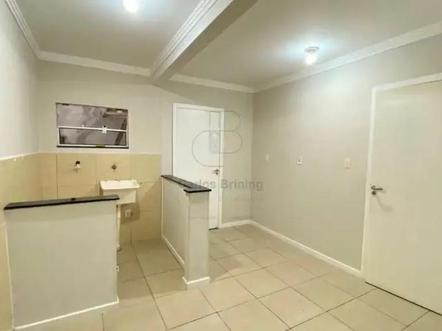 Casa / Sobrado para Locação em Balneário Camboriú/SC Nova Esperança 3 Quartos