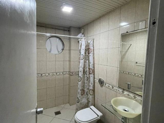 Casa / Sobrado para Locação em Balneário Camboriú/SC Nações 5 Quartos