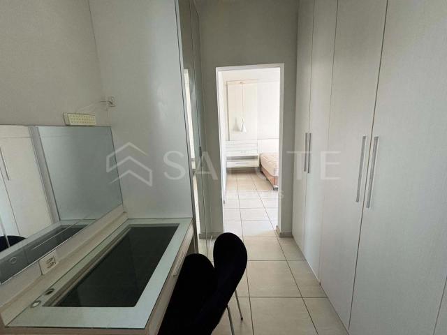 Casa / Sobrado para Locação em Balneário Camboriú/SC Praia dos Amores 3 Quartos