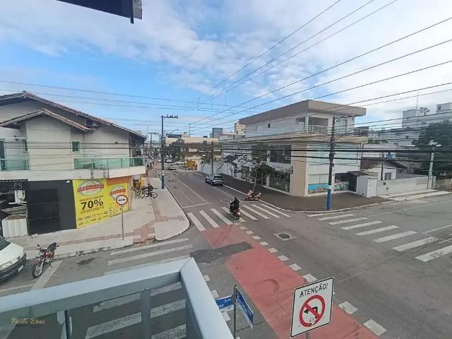 Casa / Sobrado para Locação em Balneário Camboriú/SC Vila Real 1 Quartos