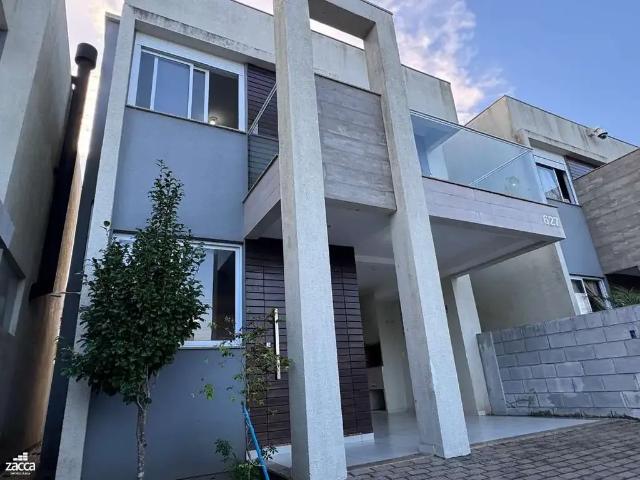 Casa / Sobrado para Locação em Balneário Gaivota/SC Praia Turimar 3 Quartos