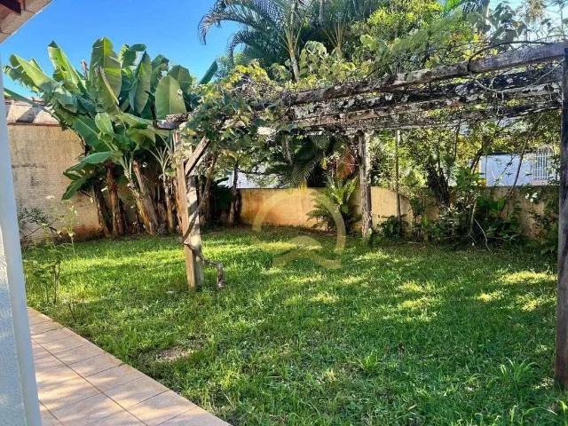 Casa / Sobrado para Locação em Balneário Piçarras/SC Centro 2 Quartos