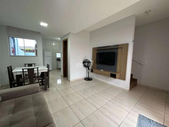 Casa / Sobrado para Locação em Balneário Piçarras/SC Itacolomi 2 Quartos