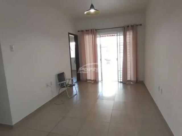 Casa / Sobrado para Locação em Balneário Piçarras/SC Itacolomi 2 Quartos