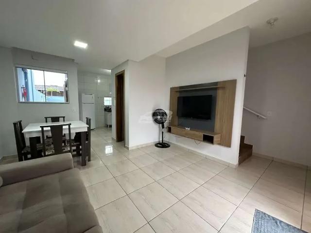 Casa / Sobrado para Locação em Balneário Piçarras/SC Itacolomi 2 Quartos