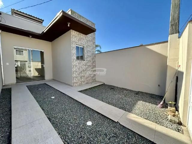 Casa / Sobrado para Locação em Balneário Piçarras/SC Itacolomi 2 Quartos