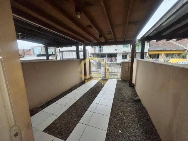 Casa / Sobrado para Locação em Balneário Piçarras/SC Itacolomi 2 Quartos