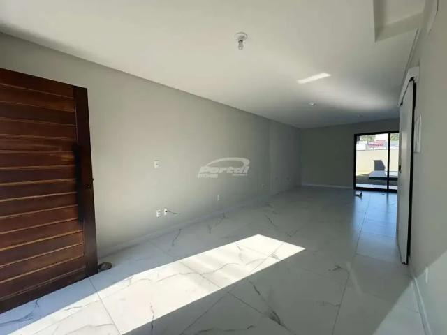 Casa / Sobrado para Locação em Balneário Piçarras/SC Nossa Senhora da Paz 3 Quartos