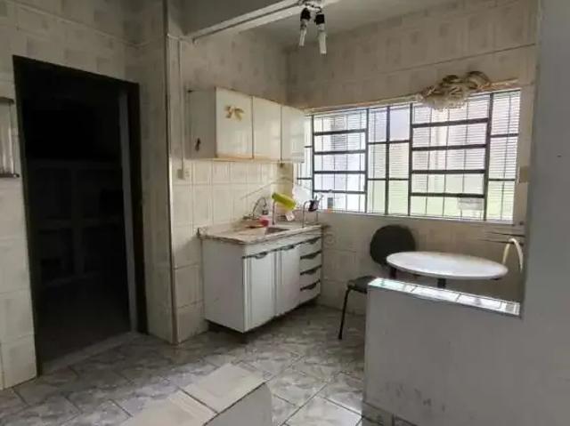 Casa / Sobrado para Locação em Barra Bonita/SP Centro 2 Quartos