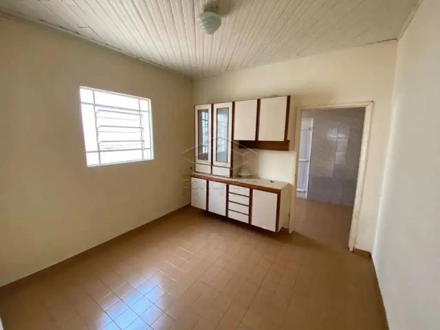 Casa / Sobrado para Locação em Barra Bonita/SP Centro 2 Quartos