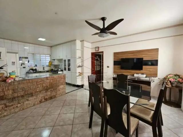 Casa / Sobrado para Locação em Barra Bonita/SP Jardim Dracena 4 Quartos