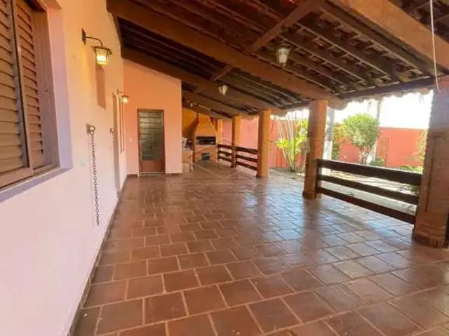 Casa / Sobrado para Locação em Barra Bonita/SP Núcleo Habitacional Naza Arradi Nahas 1 Quartos