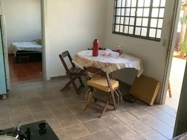 Casa / Sobrado para Locação em Barra Bonita/SP Residencial Casa Grande 2 Quartos