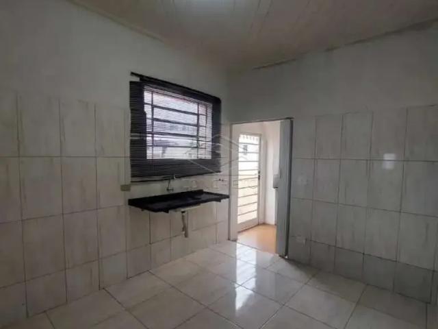 Casa / Sobrado para Locação em Barra Bonita/SP Vila Operaria 2 Quartos