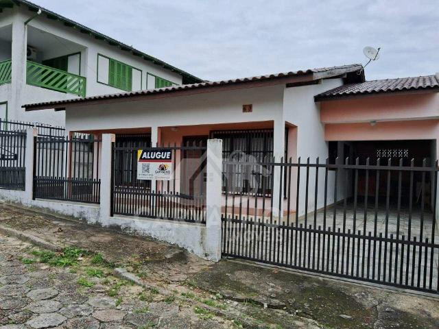 Casa / Sobrado para Locação em Barra Velha/SC Itajubá 4 Quartos