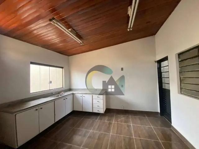 Casa / Sobrado para Locação em Barretos/SP Centro 4 Quartos