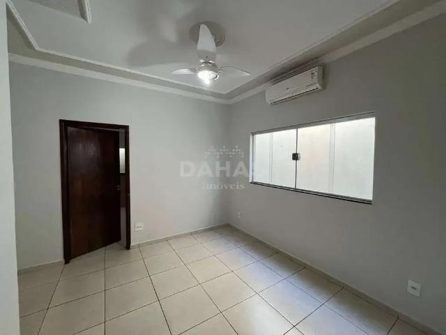 Casa / Sobrado para Locação em Barretos/SP Jardim Universitário 3 Quartos