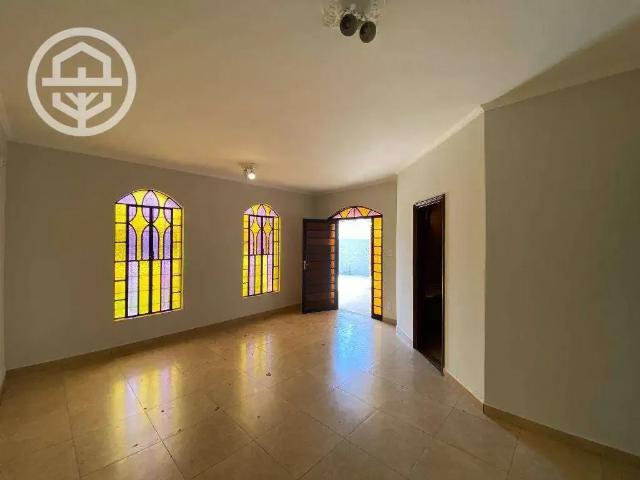 Casa / Sobrado para Locação em Barretos/SP Primavera 3 Quartos