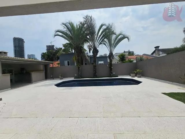 Casa / Sobrado para Locação em Barueri/SP Alphaville Residencial Dois 4 Quartos