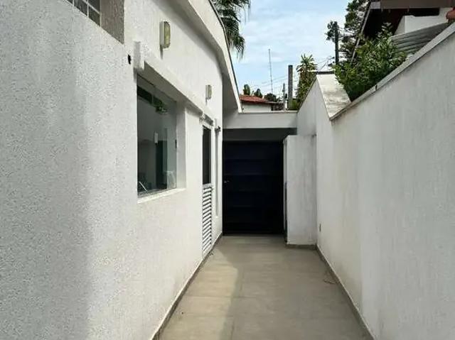 Casa / Sobrado para Locação em Barueri/SP Alphaville Residencial Dois 4 Quartos