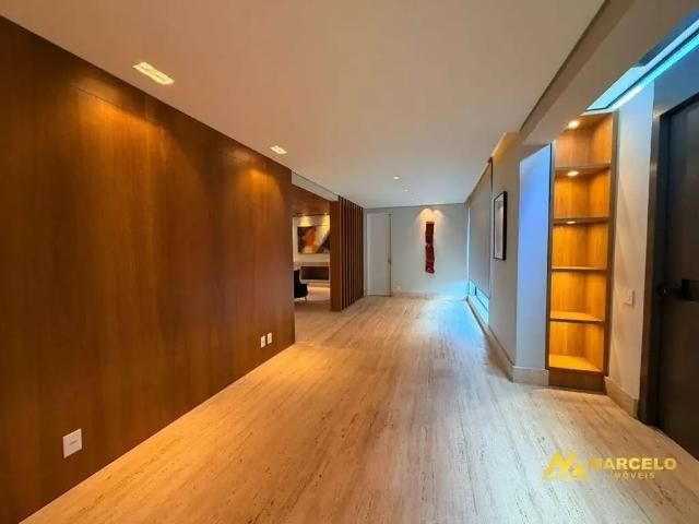 Casa / Sobrado para Locação em Barueri/SP Alphaville Residencial Um 5 Quartos