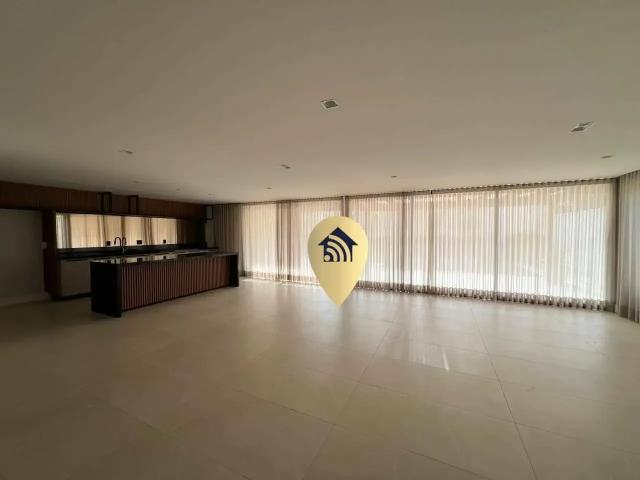 Casa / Sobrado para Locação em Barueri/SP Alphaville Residencial Zero 4 Quartos