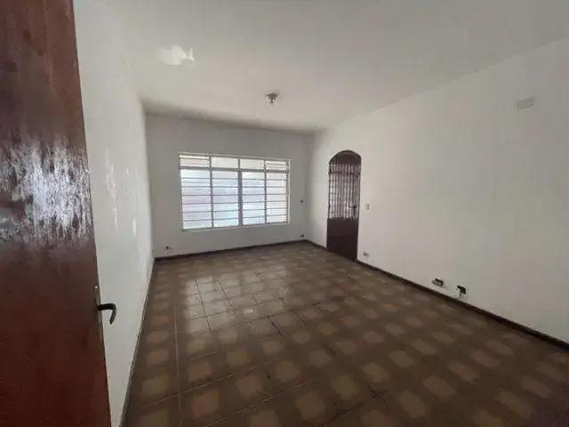 Casa / Sobrado para Locação em Barueri/SP Jardim dos Camargos 5 Quartos