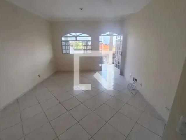 Casa / Sobrado para Locação em Betim/MG Dom Bosco 2 Quartos