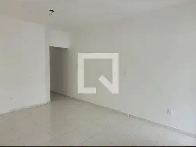 Casa / Sobrado para Locação em Betim/MG Filadélfia 2 Quartos