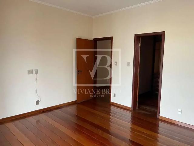 Casa / Sobrado para Locação em Betim/MG Filadélfia 5 Quartos