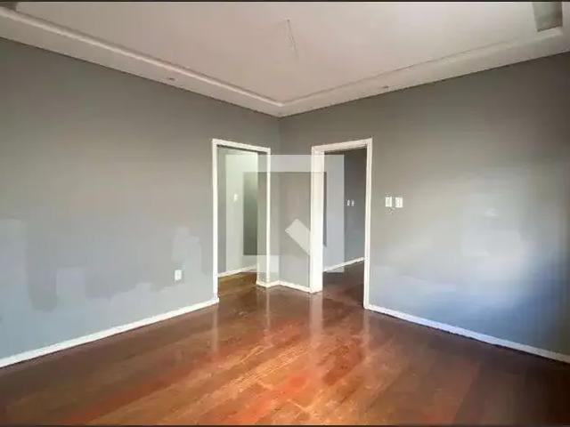 Casa / Sobrado para Locação em Betim/MG Senhora Das Graças 2 Quartos