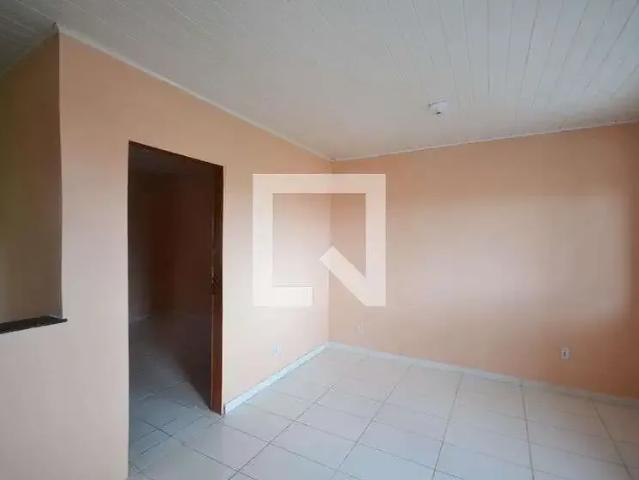 Casa / Sobrado para Locação em Belford Roxo/RJ Areia Branca 1 Quartos