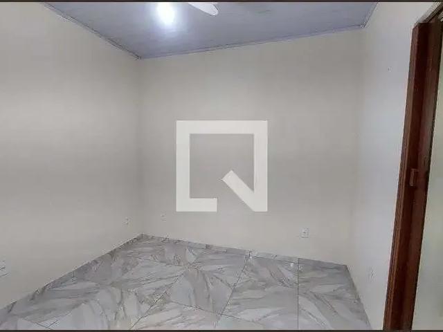 Casa / Sobrado para Locação em Belford Roxo/RJ Areia Branca 2 Quartos