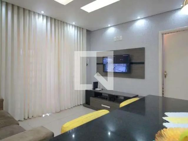 Casa / Sobrado para Locação em Belo Horizonte/MG Vera Cruz 3 Quartos