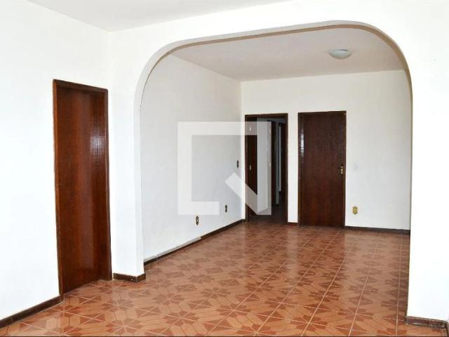 Casa / Sobrado para Locação em Belo Horizonte/MG Acaiaca 3 Quartos