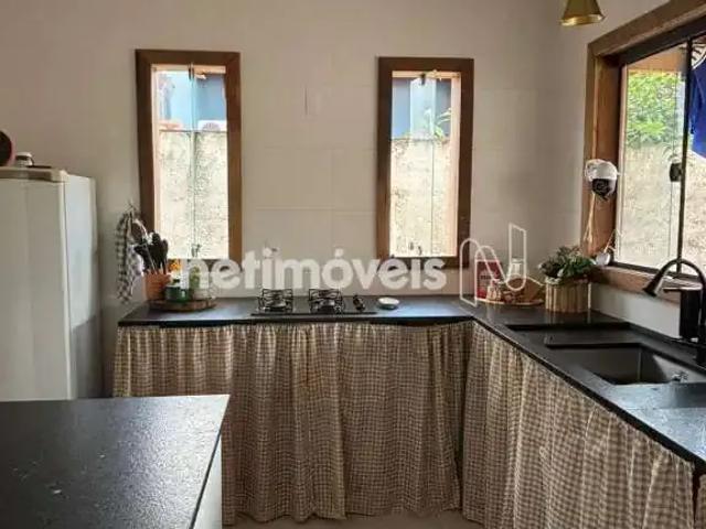 Casa / Sobrado para Locação em Belo Horizonte/MG Alípio de Melo 4 Quartos