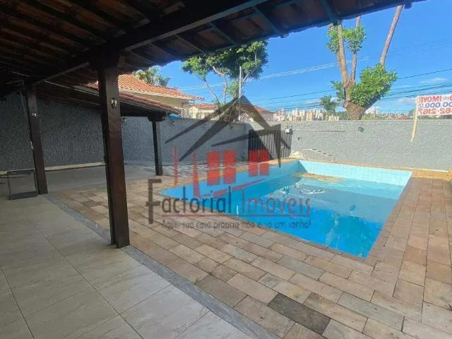 Casa / Sobrado para Locação em Belo Horizonte/MG Alípio de Melo 3 Quartos