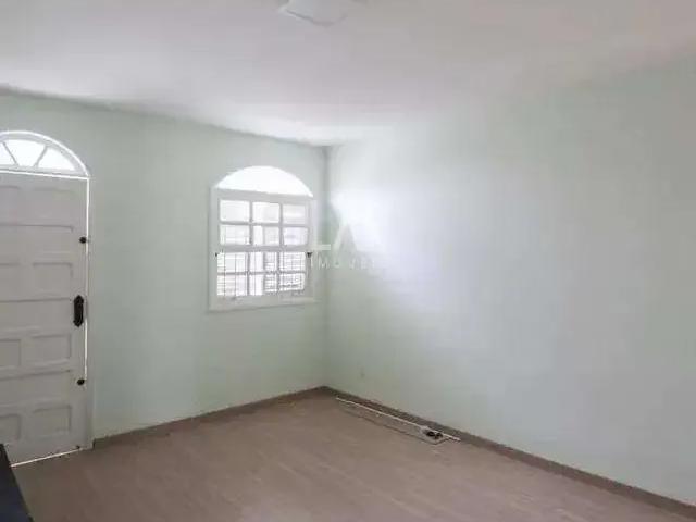 Casa / Sobrado para Locação em Belo Horizonte/MG Alípio de Melo 3 Quartos
