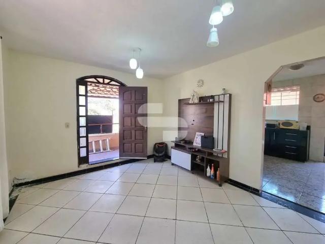 Casa / Sobrado para Locação em Belo Horizonte/MG Alípio de Melo 3 Quartos
