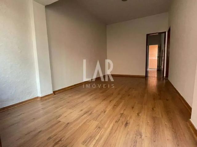 Casa / Sobrado para Locação em Belo Horizonte/MG Alto Barroca 2 Quartos