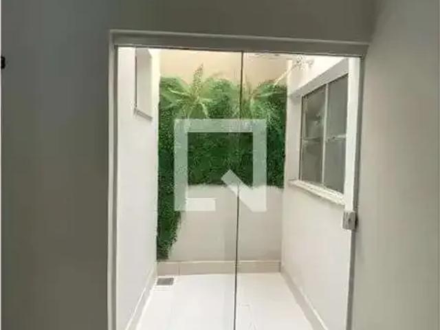 Casa / Sobrado para Locação em Belo Horizonte/MG Anchieta 2 Quartos