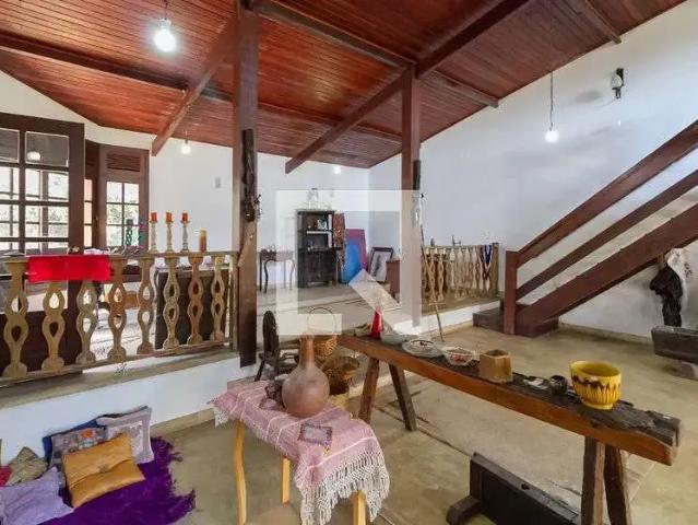 Casa / Sobrado para Locação em Belo Horizonte/MG Bandeirantes 3 Quartos