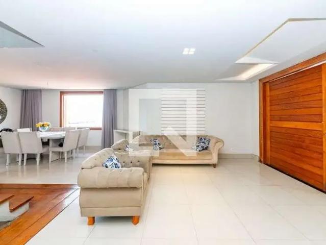 Casa / Sobrado para Locação em Belo Horizonte/MG Barreiro 4 Quartos