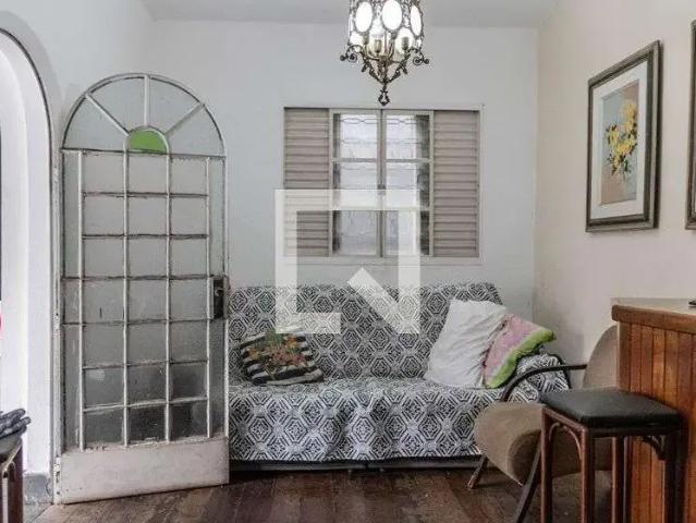 Casa / Sobrado para Locação em Belo Horizonte/MG Barroca 3 Quartos