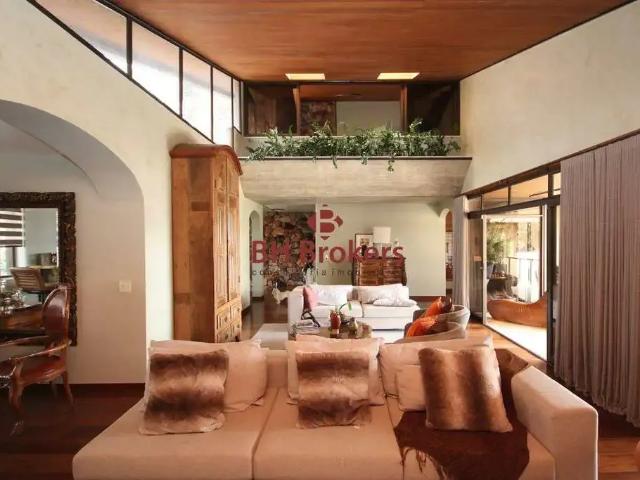Casa / Sobrado para Locação em Belo Horizonte/MG Belvedere 4 Quartos