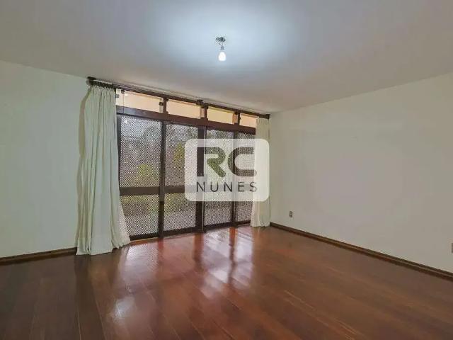 Casa / Sobrado para Locação em Belo Horizonte/MG Belvedere 4 Quartos